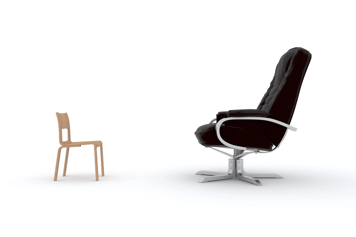 Office Chairs for Short People: How to Find the Perfect Fit 1 A small chair facing a large chair, illustrating the problem of finding office chairs for short people.