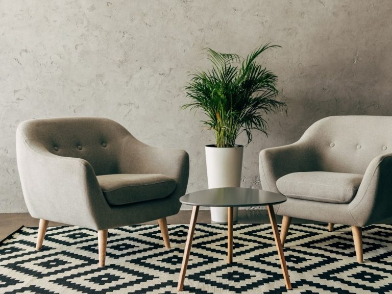 Everything you need to konw about low back chairs.