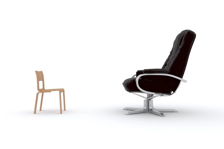 A small chair facing a large chair, illustrating the problem of finding office chairs for short people.