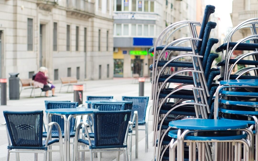Stackable Chairs for Every Space: The Benefits of Going Small and Stacking High